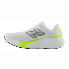 Load image into Gallery viewer, New Balance 880 v15