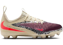 Load image into Gallery viewer, Nike Phantom 6 Low Academy FG/MG United 003 Pack (GS)