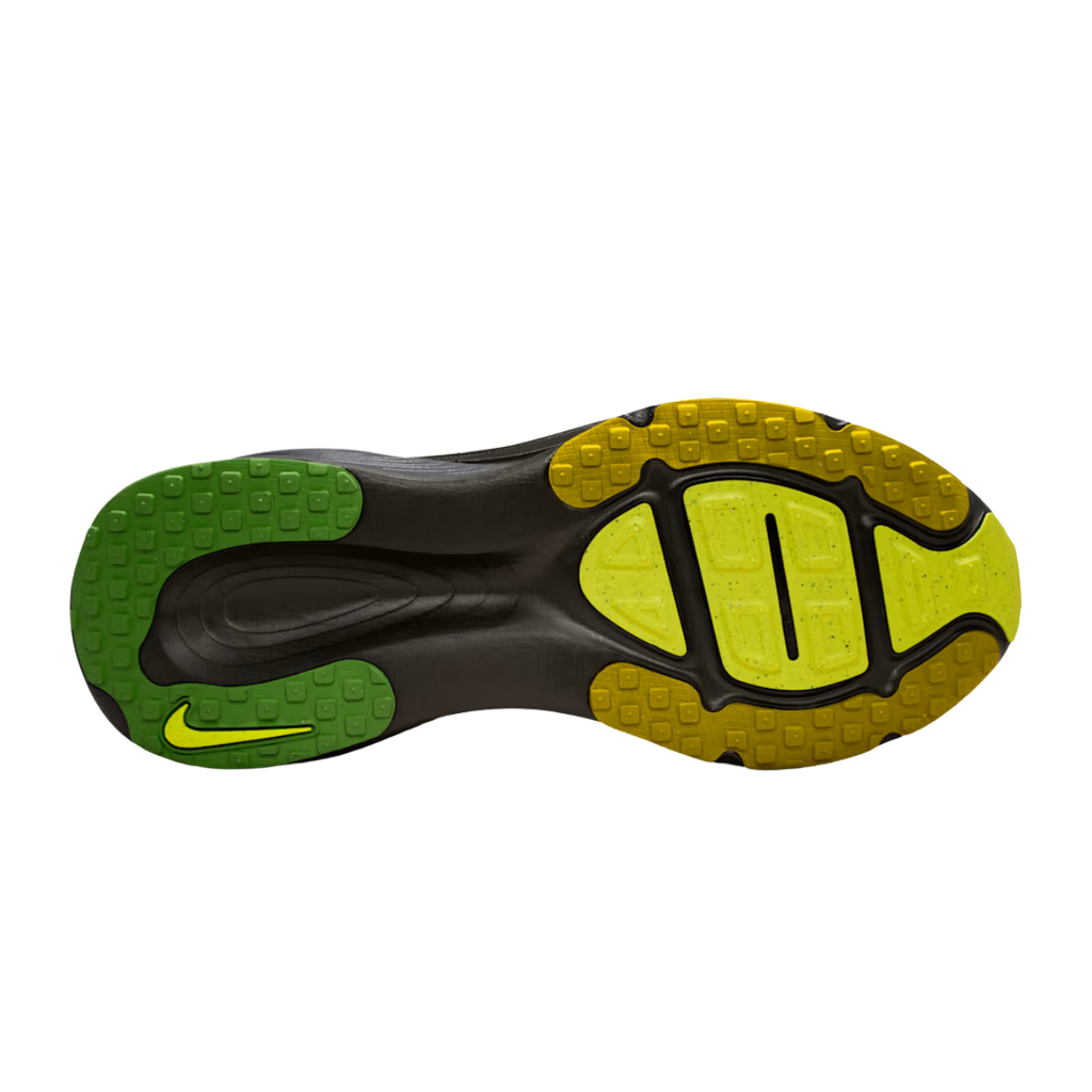 Nike Vomero 18 SE