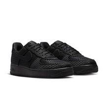 Load image into Gallery viewer, Nike Air Force 1 '07 Low SE W "Valentine’s Day"