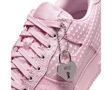 Load image into Gallery viewer, Nike Air Force 1 '07 Low SE W "Valentine's Day"