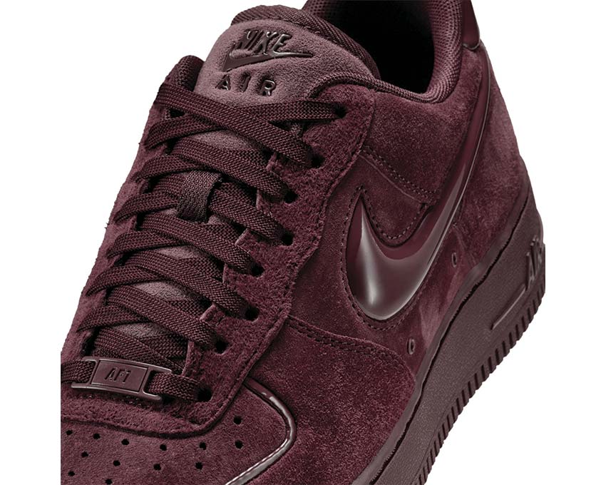 Nike Air Force 1 '07 W "Burgundy Crush"