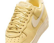 Load image into Gallery viewer, Nike Air Force 1 Retro Prm W "Soft Yellow"