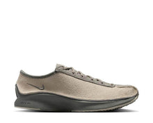 Load image into Gallery viewer, Nike Air Superfly W "Light Khaki"