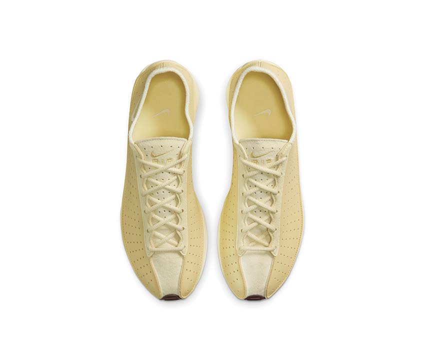 Nike Air Superfly W "Soft Yellow"