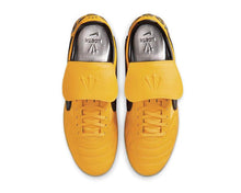 Load image into Gallery viewer, Nike Cryoshot Tiempo '94 x Canada x NOCTA
