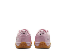 Load image into Gallery viewer, Nike Total 90 "Pink Foam"