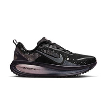 Load image into Gallery viewer, Nike Vomero 18 SE W "Paint"