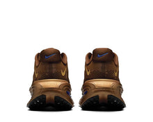 Load image into Gallery viewer, Nike Vomero Premium W "Flat Stout"