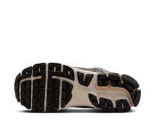 Load image into Gallery viewer, Nike Zoom Vomero 5 W "Baroque Brown"