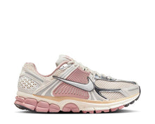 Load image into Gallery viewer, Nike Zoom Vomero 5 W "Particle Pink"
