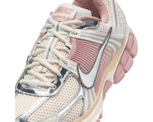 Load image into Gallery viewer, Nike Zoom Vomero 5 W "Particle Pink"