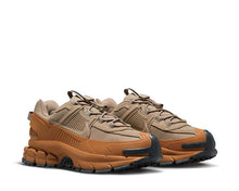 Load image into Gallery viewer, Nike Zoom Vomero W Roam