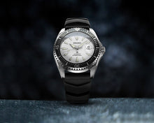 Load image into Gallery viewer, Seiko Shogun Prospex Titanium Divers Automatic White Dial Black Rubber Strap Watch For Men - SPB191J1