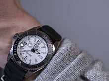 Load image into Gallery viewer, Seiko Shogun Prospex Titanium Divers Automatic White Dial Black Rubber Strap Watch For Men - SPB191J1