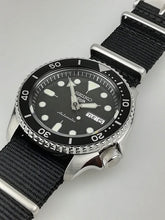 Load image into Gallery viewer, Seiko 5 Sports SKX Automatic Black Dial Black NATO Strap Watch For Men - SRPD55K3
