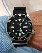 Load image into Gallery viewer, Seiko 5 Sports SKX Automatic Black Dial Black NATO Strap Watch For Men - SRPD55K3