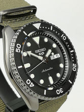 Load image into Gallery viewer, Seiko 5 Sport Automatic Black Dial Green Nylon Strap Watch For Men - SRPD65K4