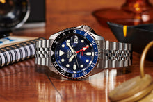 Load image into Gallery viewer, Seiko 5 Sports GMT SKX Automatic Blueberry Dial Silver Steel Strap Watch For Men - SSK003K1