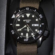 Load image into Gallery viewer, Seiko 5 Sport Automatic Black Dial Green Nylon Strap Watch For Men - SRPD65K4