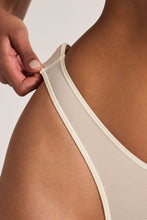 Load image into Gallery viewer, Sieve Dipped Thong in Cream