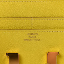 Load image into Gallery viewer, Evercolor Constance Compact Passant Wallet Lime