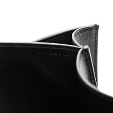 Load image into Gallery viewer, Epsom Enamel Constance 24 Black Bleu Saint Cyr