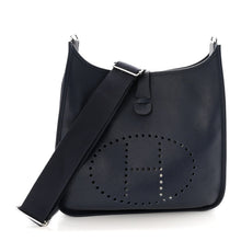Load image into Gallery viewer, Taurillon Clemence Evelyne III GM Bleu Nuit