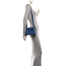 Load image into Gallery viewer, Taurillon Clemence Mini Lindy 20 Bleu Tie