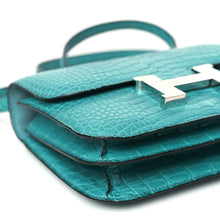 Load image into Gallery viewer, Matte Alligator Constance 18 Bleu Paon