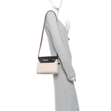 Load image into Gallery viewer, Military Toile Vache Hunter Herbag Zip Retourne 20 Ecru Beige Ebene