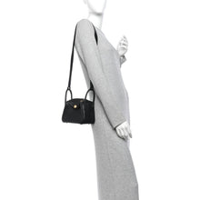 Load image into Gallery viewer, Taurillon Clemence Mini Lindy 20 Black