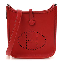 Load image into Gallery viewer, Epsom Evelyne TPM Rouge Casaque