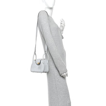 Load image into Gallery viewer, Taurillon Clemence Mini Lindy 20 Bleu Pale