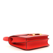 Load image into Gallery viewer, Epsom Constance 24 Rouge de Coeur