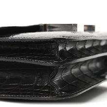 Load image into Gallery viewer, Shiny Alligator Constance 18 Black