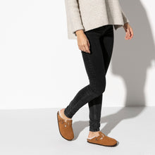 Load image into Gallery viewer, Boston Shearling