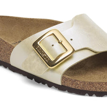 Load image into Gallery viewer, Catalina Cushion Buckle
