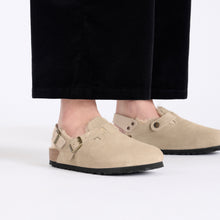Load image into Gallery viewer, Tokio Shearling