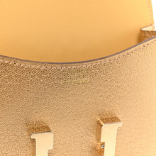 Load image into Gallery viewer, Metallic Chevre Chamkilight Constance Slim Wallet Dore