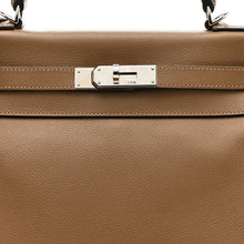 Load image into Gallery viewer, Evercolor Kelly Retourne 28 Beige De Weimar
