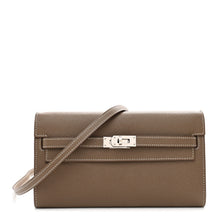 Load image into Gallery viewer, Epsom Kelly Wallet To Go Etoupe