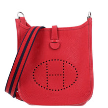 Load image into Gallery viewer, Taurillon Clemence Amazone Evelyne TPM Rouge Casaque Bleu Saphir