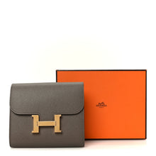 Load image into Gallery viewer, Epsom Constance Short Wallet Etain