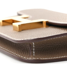 Load image into Gallery viewer, Epsom Constance Slim Wallet Etoupe