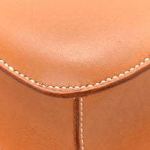Load image into Gallery viewer, Vache Natural Constance 23