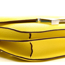 Load image into Gallery viewer, Chevre Chamkila Constance 18 Juane Citron