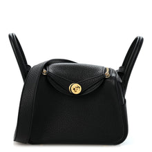 Load image into Gallery viewer, Taurillon Clemence Mini Lindy 20 Black