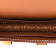 Load image into Gallery viewer, Evercolor Bi-Color Constance Slim Wallet Gold Lime