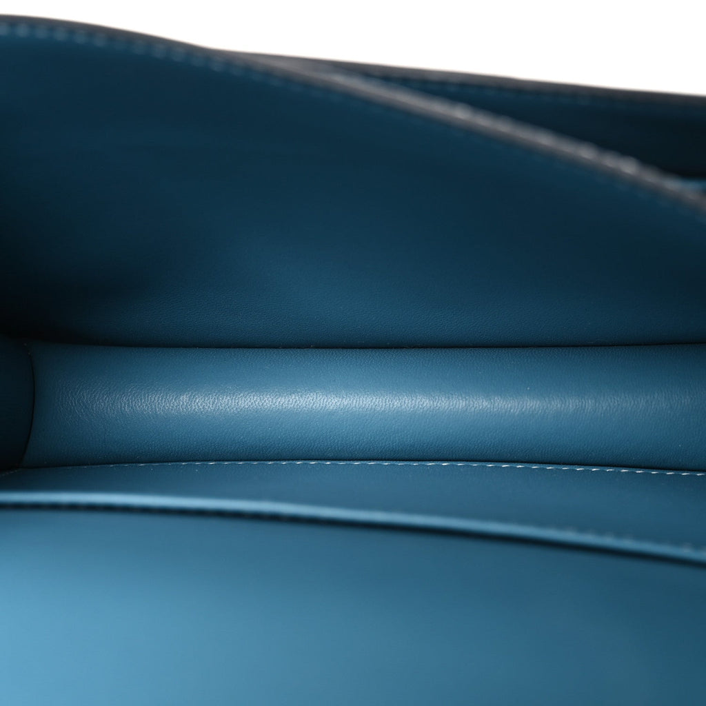 Epsom Constance 18 New Blue Jean